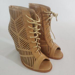 Chelsea Moreland Heeled Ankle Boots Size 10 NEW